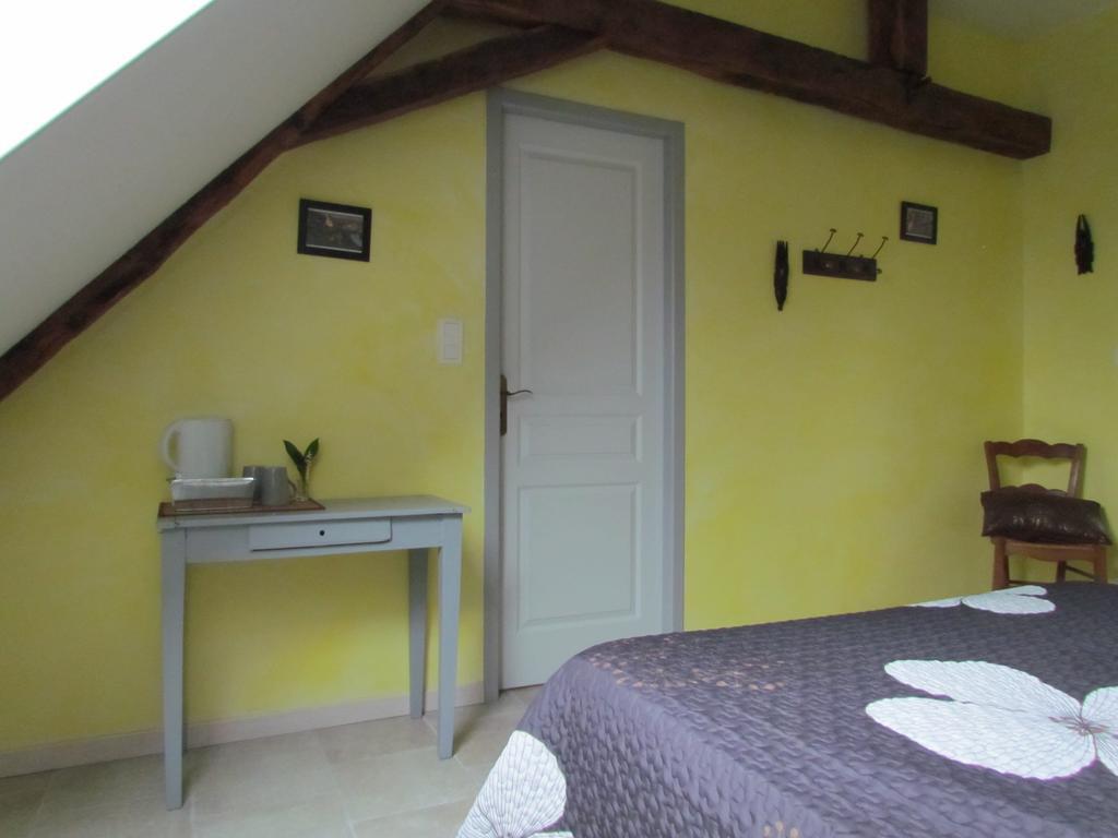 Bed and Breakfast Le Domaine du Cerneau à Nailhac Chambre photo